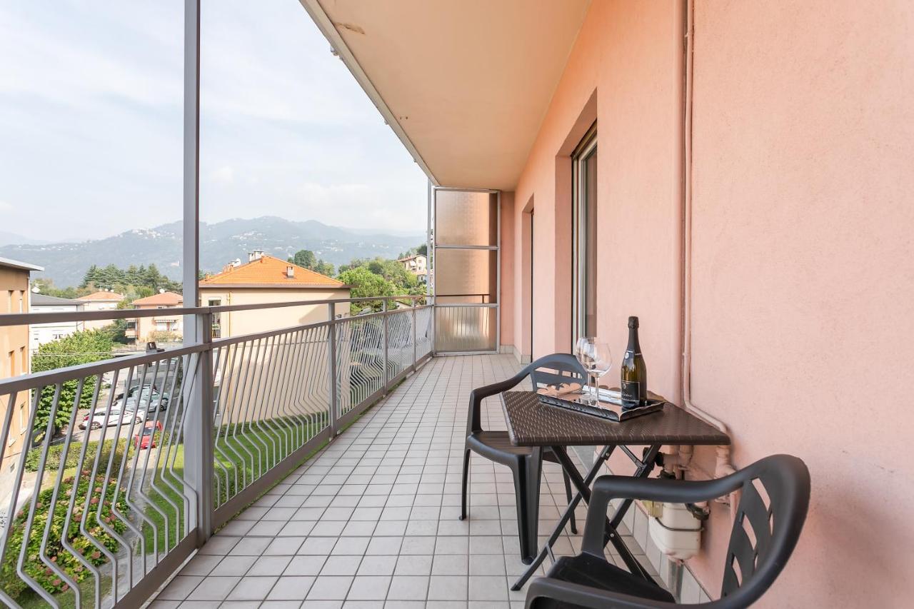 Santa Chiara Apartment By MyhomeinΌπως Εξωτερικό φωτογραφία