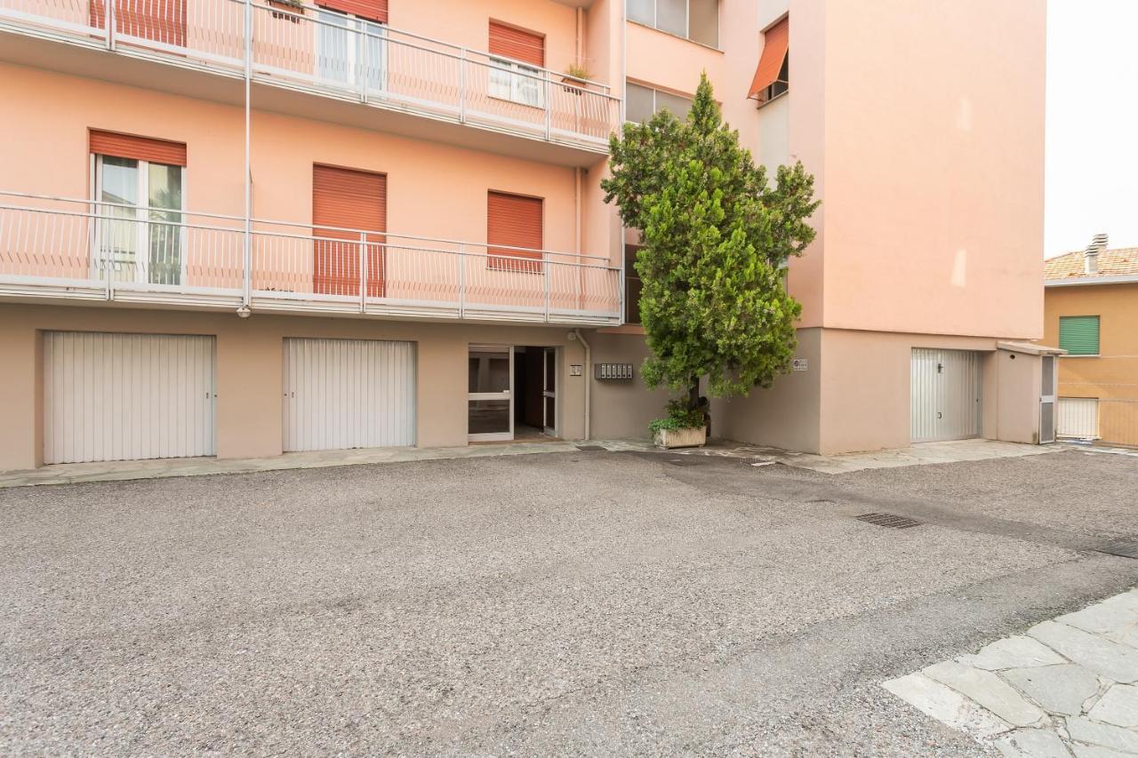 Santa Chiara Apartment By MyhomeinΌπως Εξωτερικό φωτογραφία